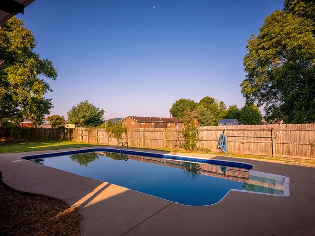 109 Rose Street, South Point, OH 45680