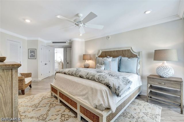 4041 Gulf Shore BLVD N 703, Naples, FL 34103