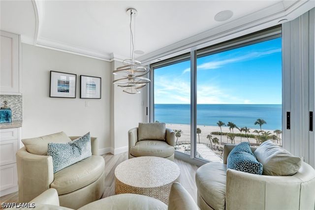 4041 Gulf Shore BLVD N 703, Naples, FL 34103