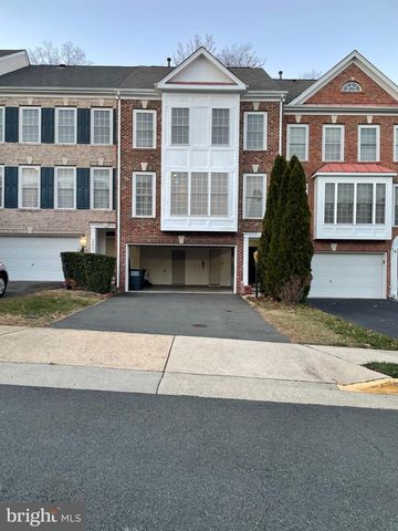 18405 SIERRA SQ, Leesburg, VA 20176