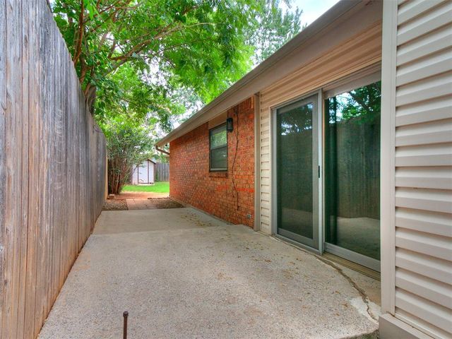 8908 N McMillan Avenue, Oklahoma City, OK 73132