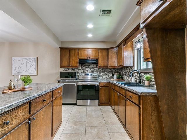 8908 N McMillan Avenue, Oklahoma City, OK 73132