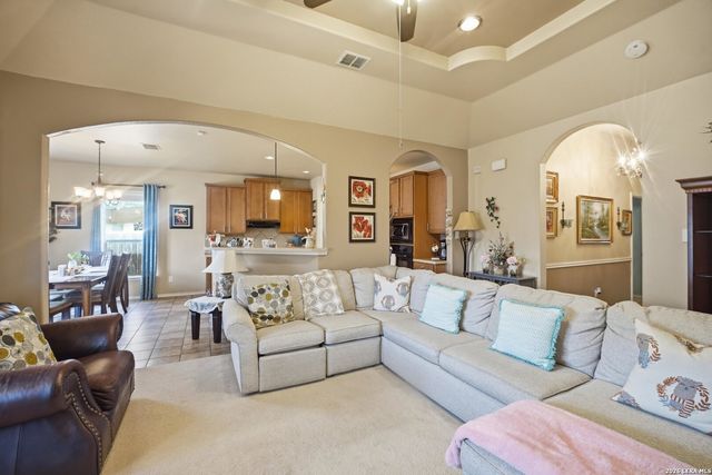 8011 Grissom Brook, San Antonio, TX 78251