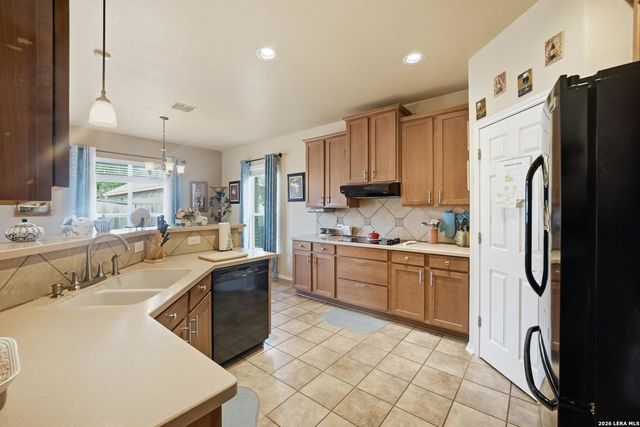 8011 Grissom Brook, San Antonio, TX 78251