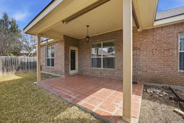 8011 Grissom Brook, San Antonio, TX 78251