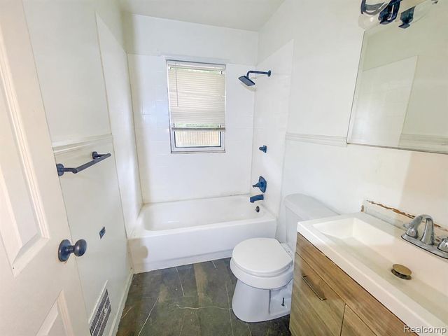 16410 Novara Street, Detroit, MI 48205