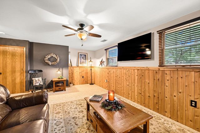 28941 Golden CIRCLE, Waterford, WI 53185