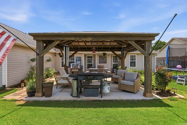 516 Pinnacle Dr, Bryant, AR 72022