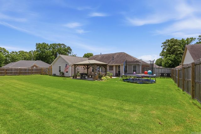 516 Pinnacle Dr, Bryant, AR 72022
