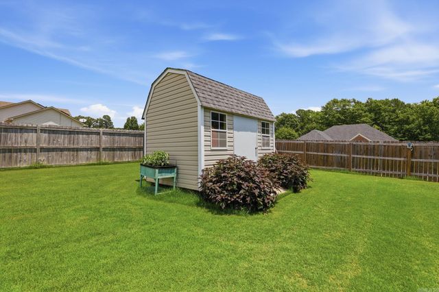 516 Pinnacle Dr, Bryant, AR 72022