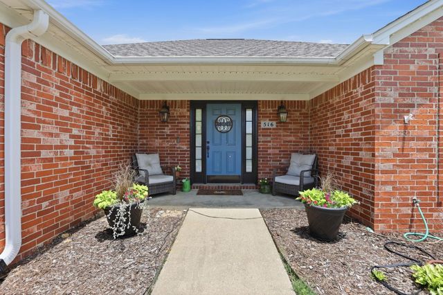 516 Pinnacle Dr, Bryant, AR 72022