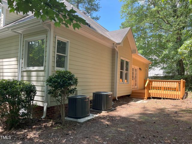 8100 Laurel Mountain Road, Raleigh, NC 27613