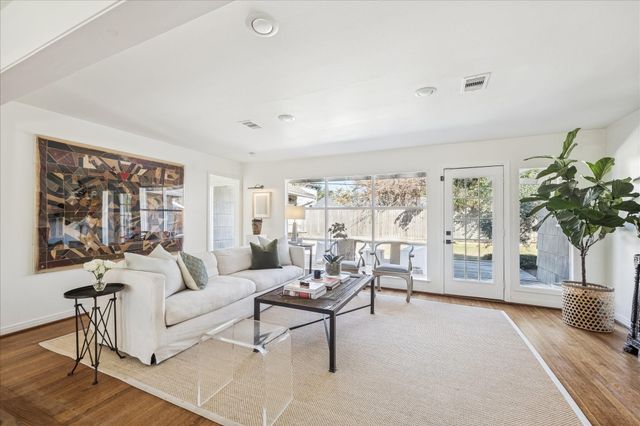 5338 Judalon Lane, Houston, TX 77056