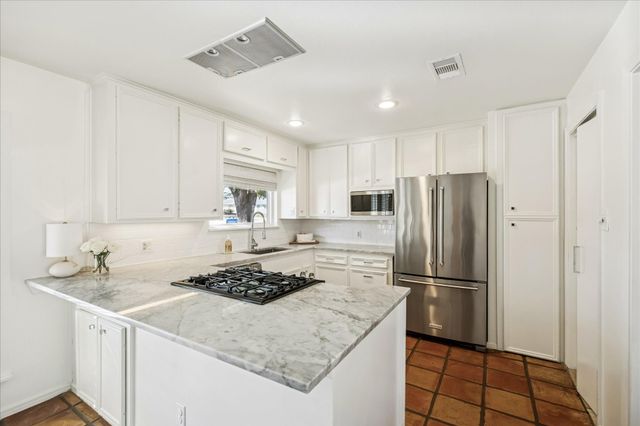 5338 Judalon Lane, Houston, TX 77056