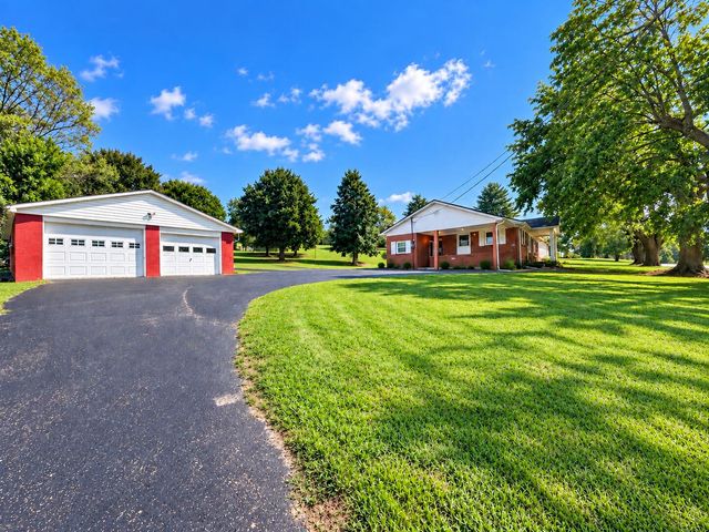 295 KY Hwy 698, Stanford, KY 40484