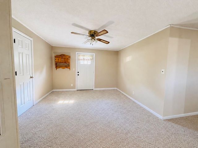 295 KY Hwy 698, Stanford, KY 40484