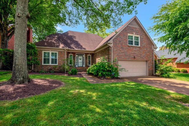 4236 Jamesborough Pl, Nashville, TN 37215