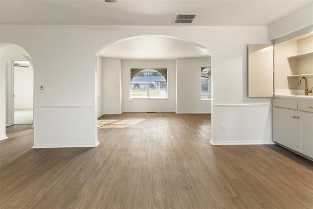 6700 N Harvard Avenue, Oklahoma City, OK 73132