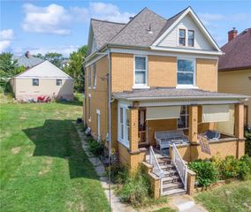 726 Grant Ave, Irwin, PA 15642