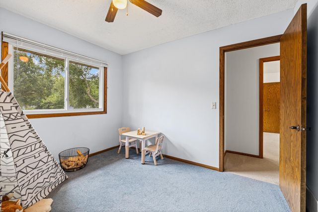 8454 Pleasant View Drive, Mounds View, MN 55112