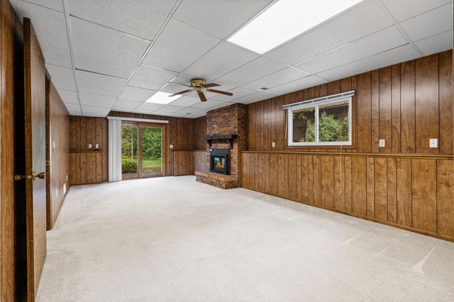 8454 Pleasant View Drive, Mounds View, MN 55112