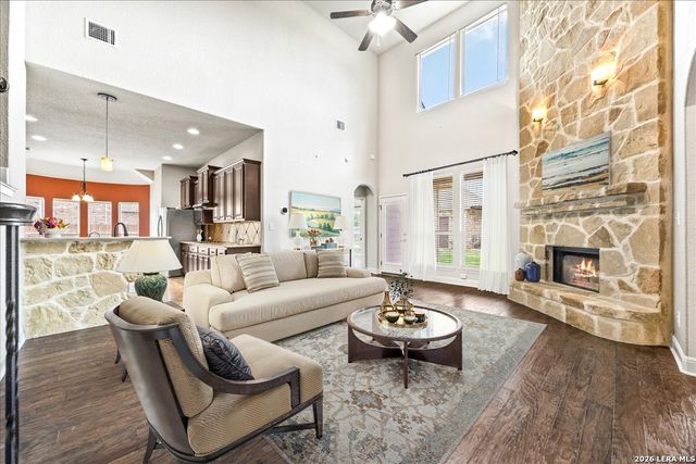 6909 Hallie Heights, Schertz, TX 78154