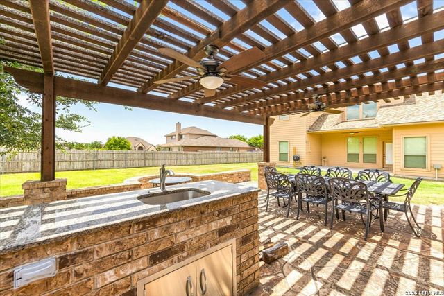 6909 Hallie Heights, Schertz, TX 78154