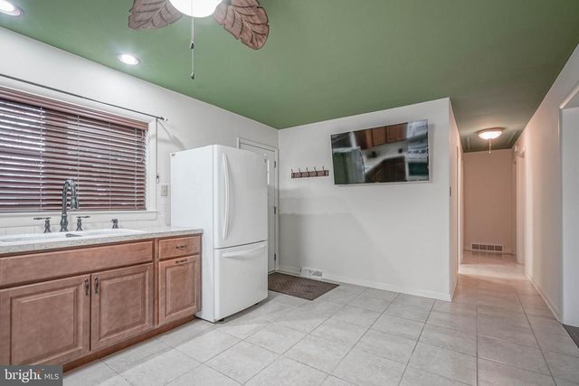 32 BRANDRIFF AVE, Pennsville, NJ 08070