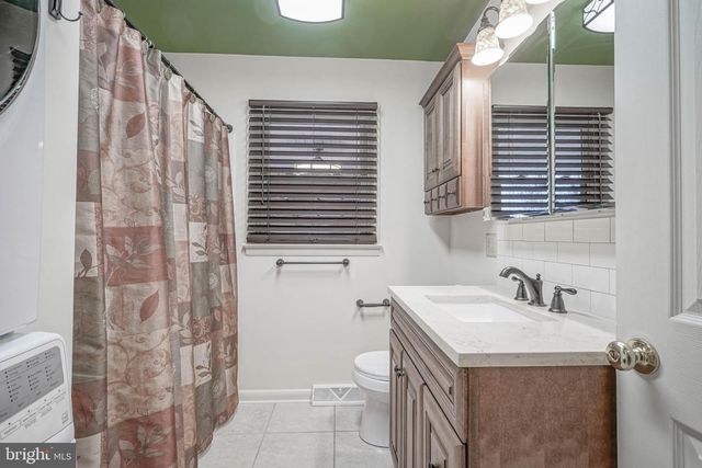 32 BRANDRIFF AVE, Pennsville, NJ 08070