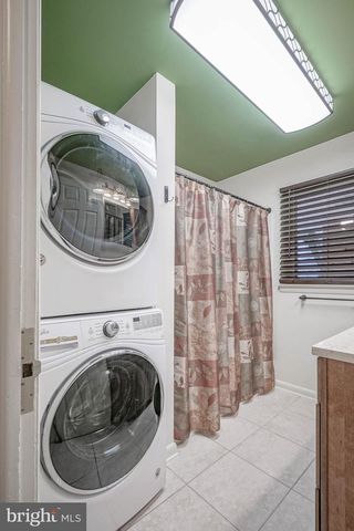 32 BRANDRIFF AVE, Pennsville, NJ 08070