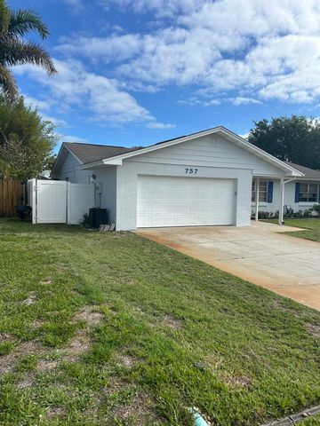 757 NE Maranta Terrado, Jensen Beach, FL 34957