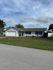 757 NE Maranta Terrado, Jensen Beach, FL 34957