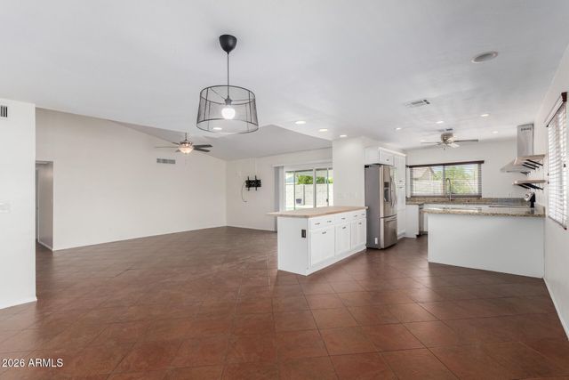 2218 W Palomino Drive, Chandler, AZ 85224