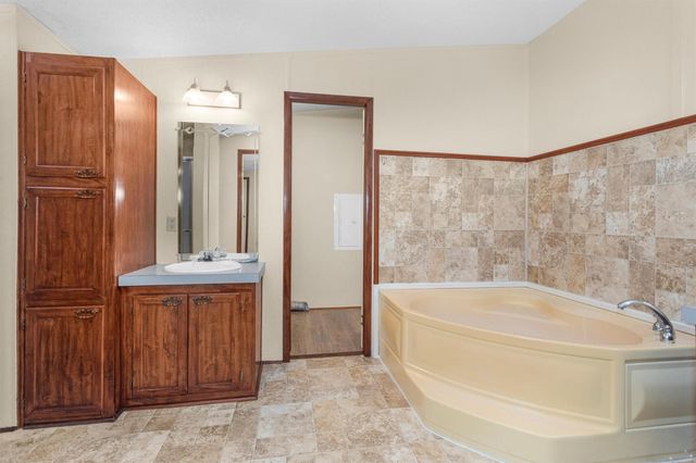 11261 Rose Road, Conroe, TX 77303