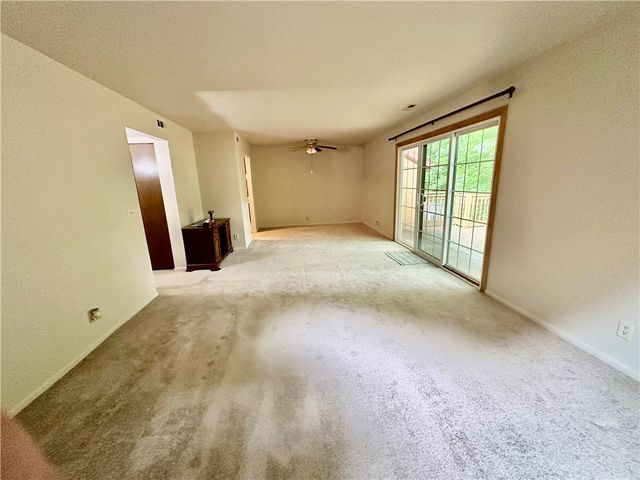 1342 Black Forest Drive B, West Carrollton, OH 45449