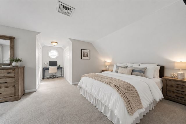 114 Longwater Dr, Hanover, MA 02339