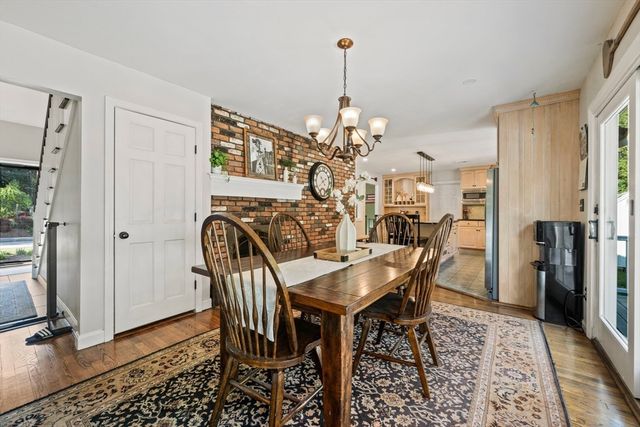 114 Longwater Dr, Hanover, MA 02339