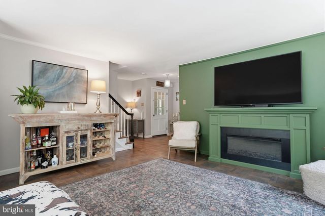 621 RIVER RD, Yardley, PA 19067