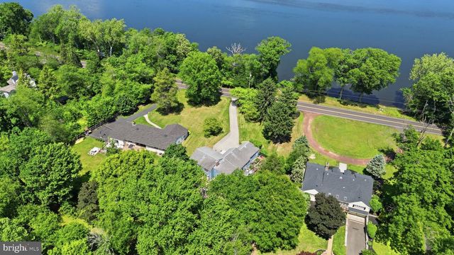 621 RIVER RD, Yardley, PA 19067