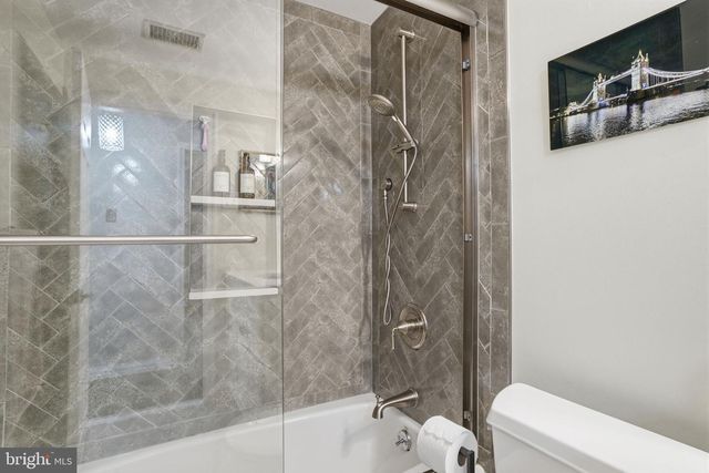 621 RIVER RD, Yardley, PA 19067