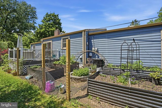 621 RIVER RD, Yardley, PA 19067
