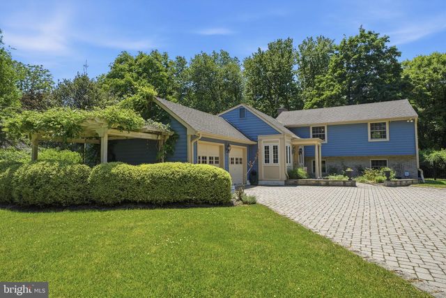 621 RIVER RD, Yardley, PA 19067
