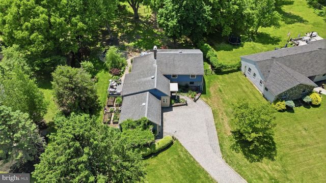 621 RIVER RD, Yardley, PA 19067