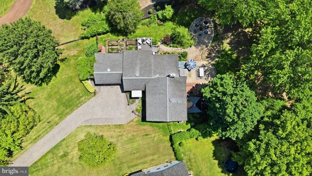 621 RIVER RD, Yardley, PA 19067
