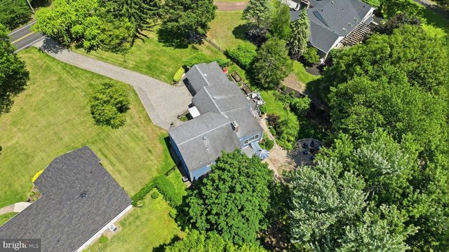 621 RIVER RD, Yardley, PA 19067