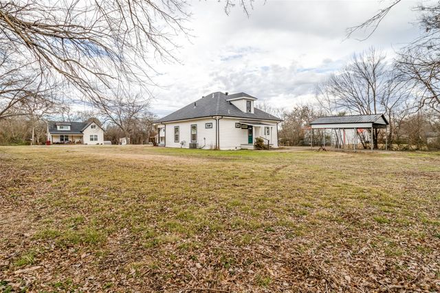 307 S Branch Street, Bells, TX 75414