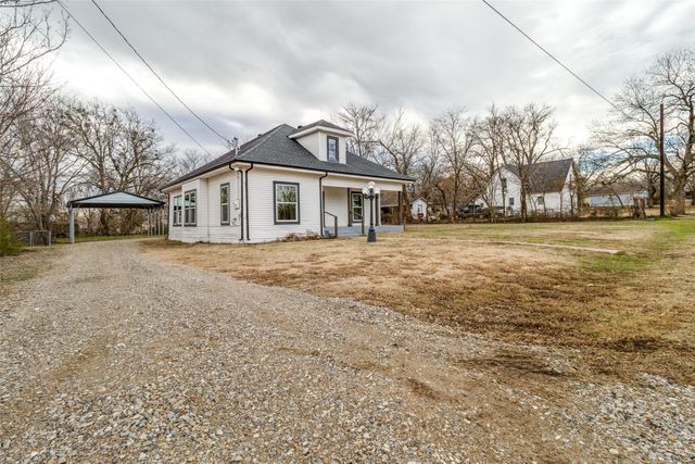 307 S Branch Street, Bells, TX 75414