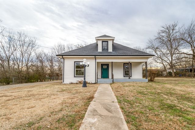 307 S Branch Street, Bells, TX 75414