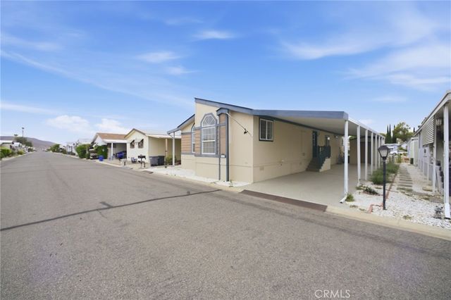 5001 W Florida 314, Hemet, CA 92545