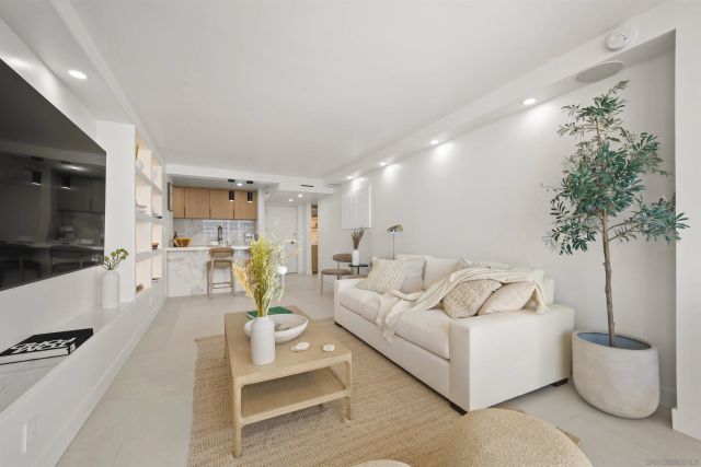 1760 Avenida del Mundo 901, Coronado, CA 92118